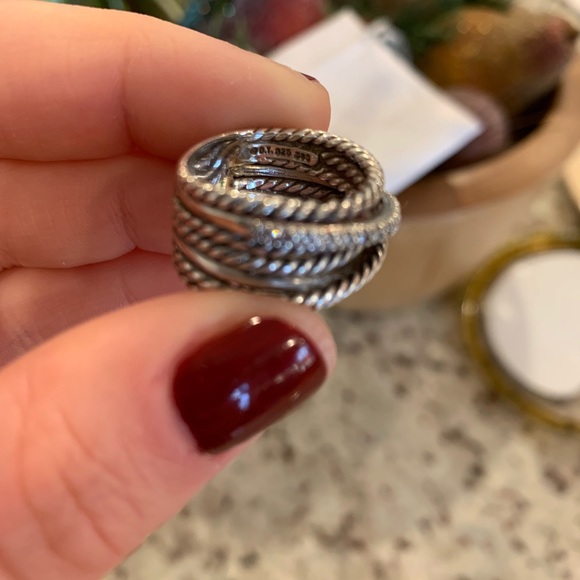 David Yurman Wide Crossover Ring - Picture 3 of 5